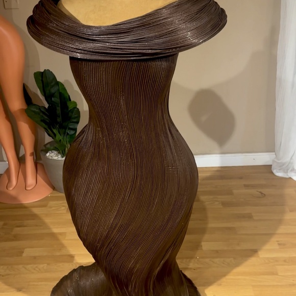 Structured Dress - Picture 5 of 5